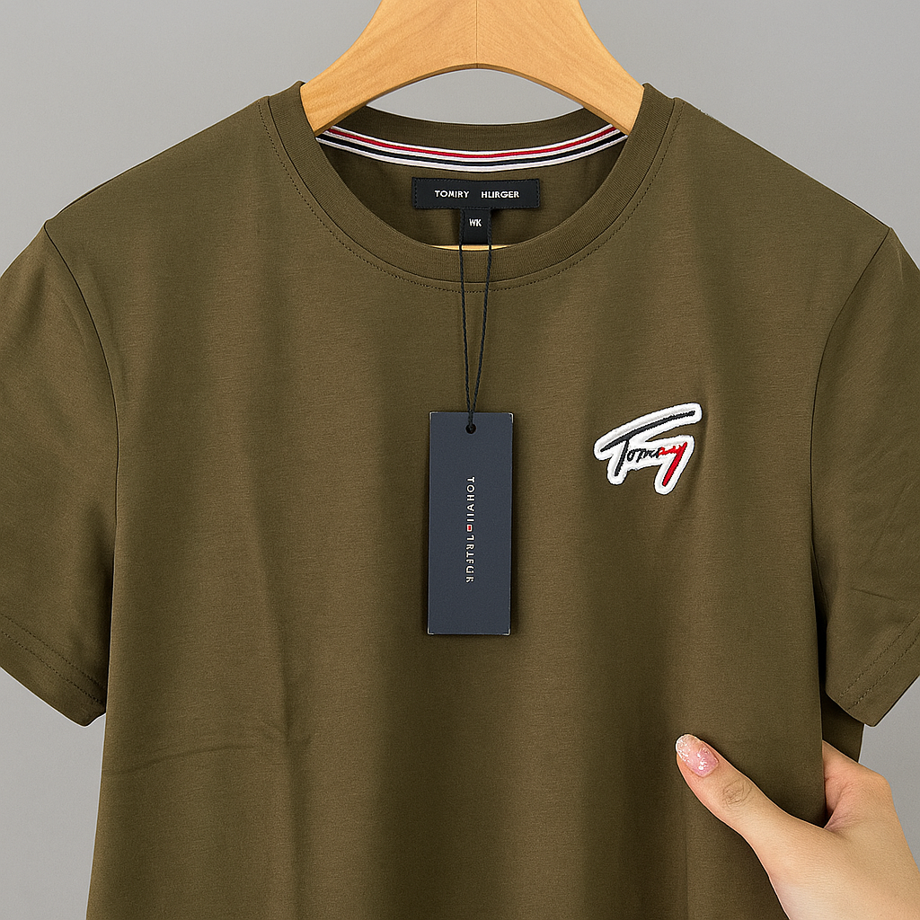 Men’s Premium Signature Embroidered Cotton T-Shirt – Multiple Colors| CD-MPT8