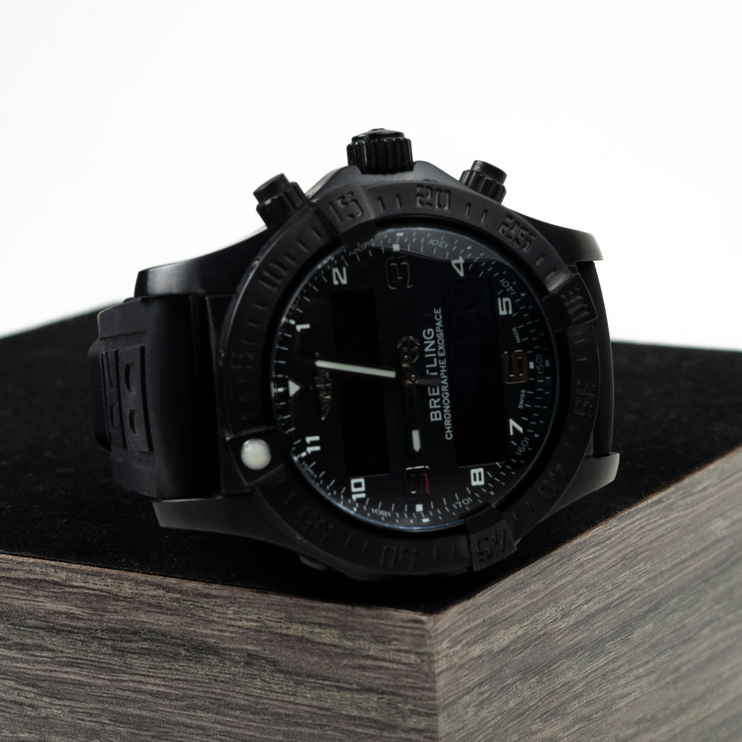 Rugged Chrono Style Sports Wristwatch | CD-MAW4
