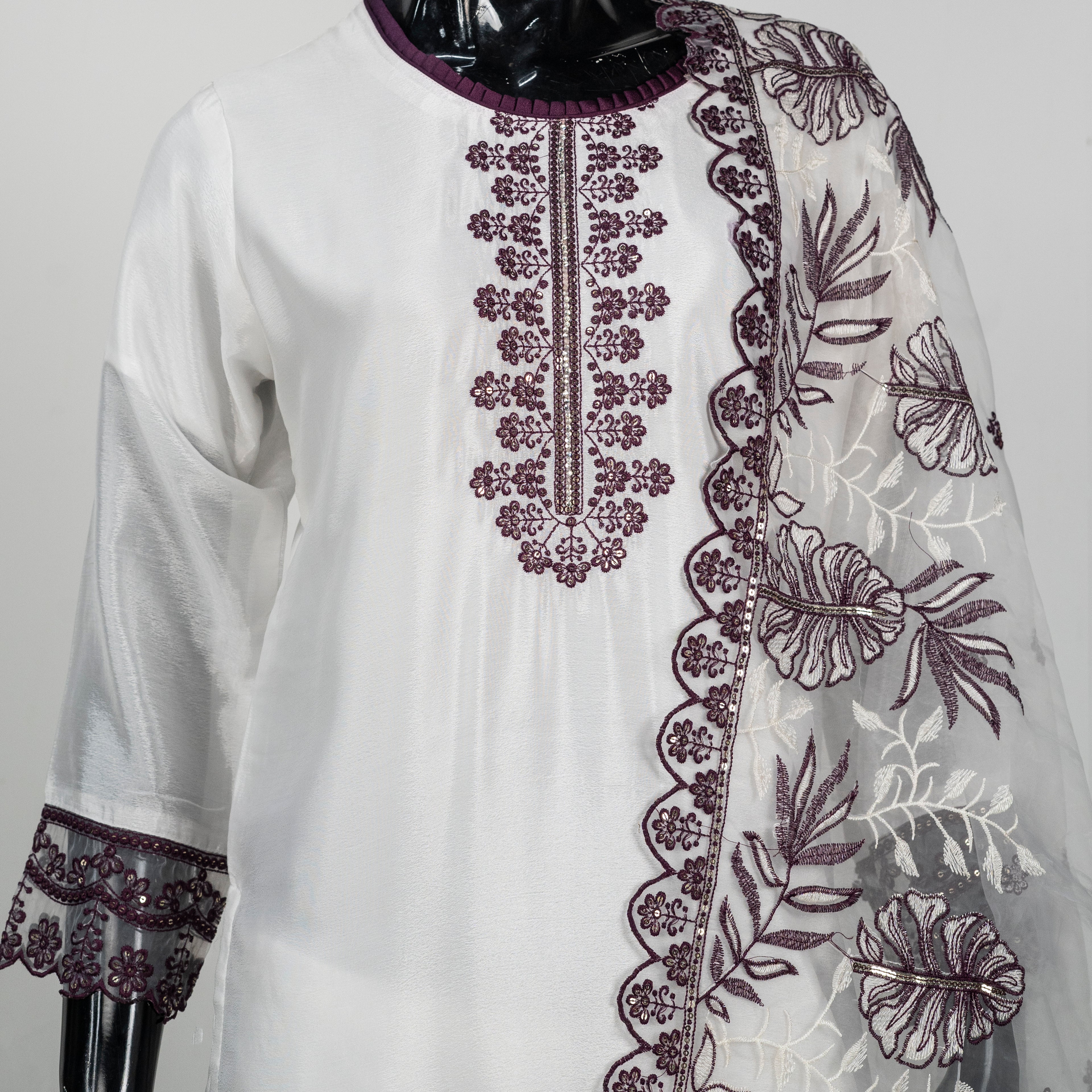Elegant Embroidered Floral Three Piece Set | CD-WD21