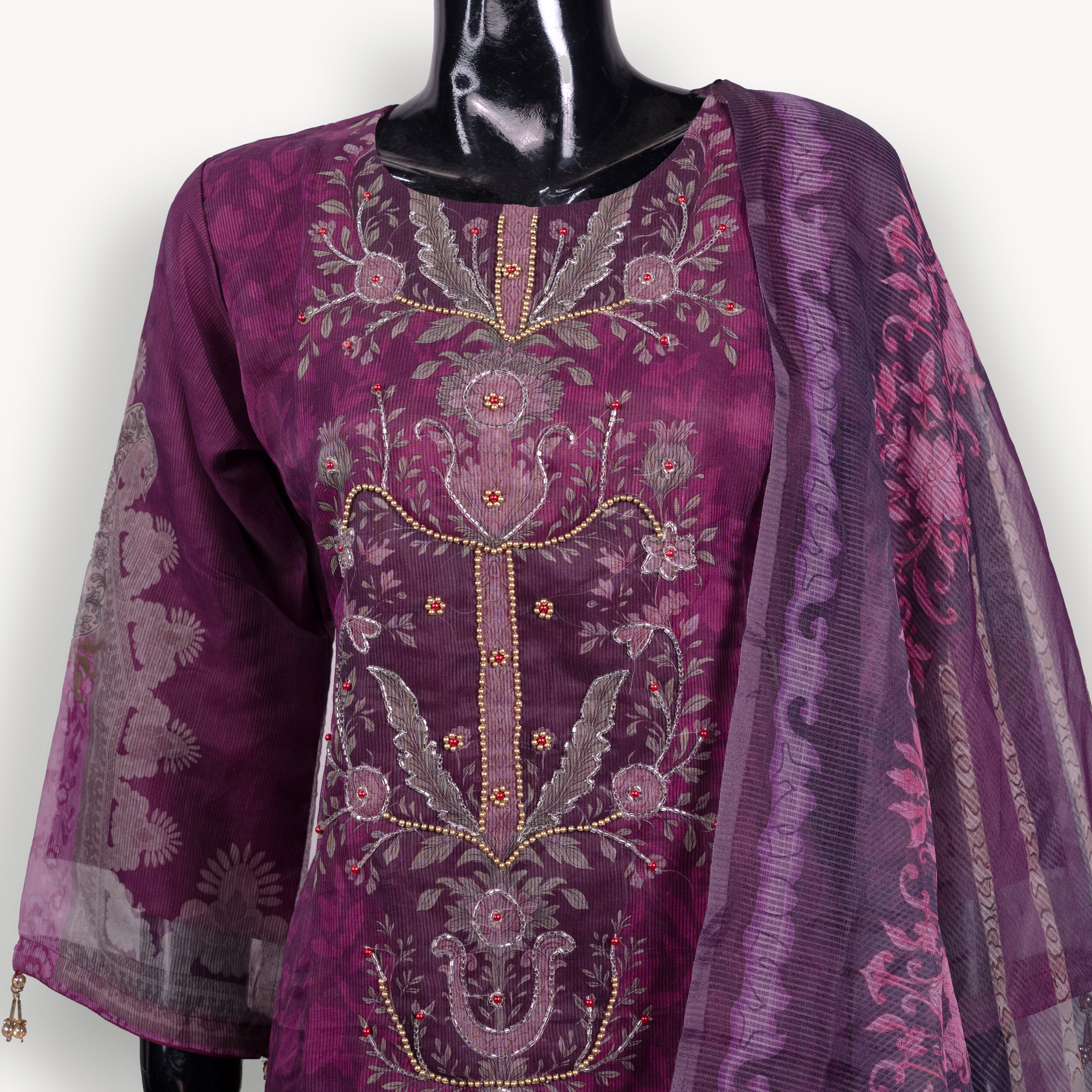 Luxury Embroidered Elegance Three Piece Set | CD-WD22