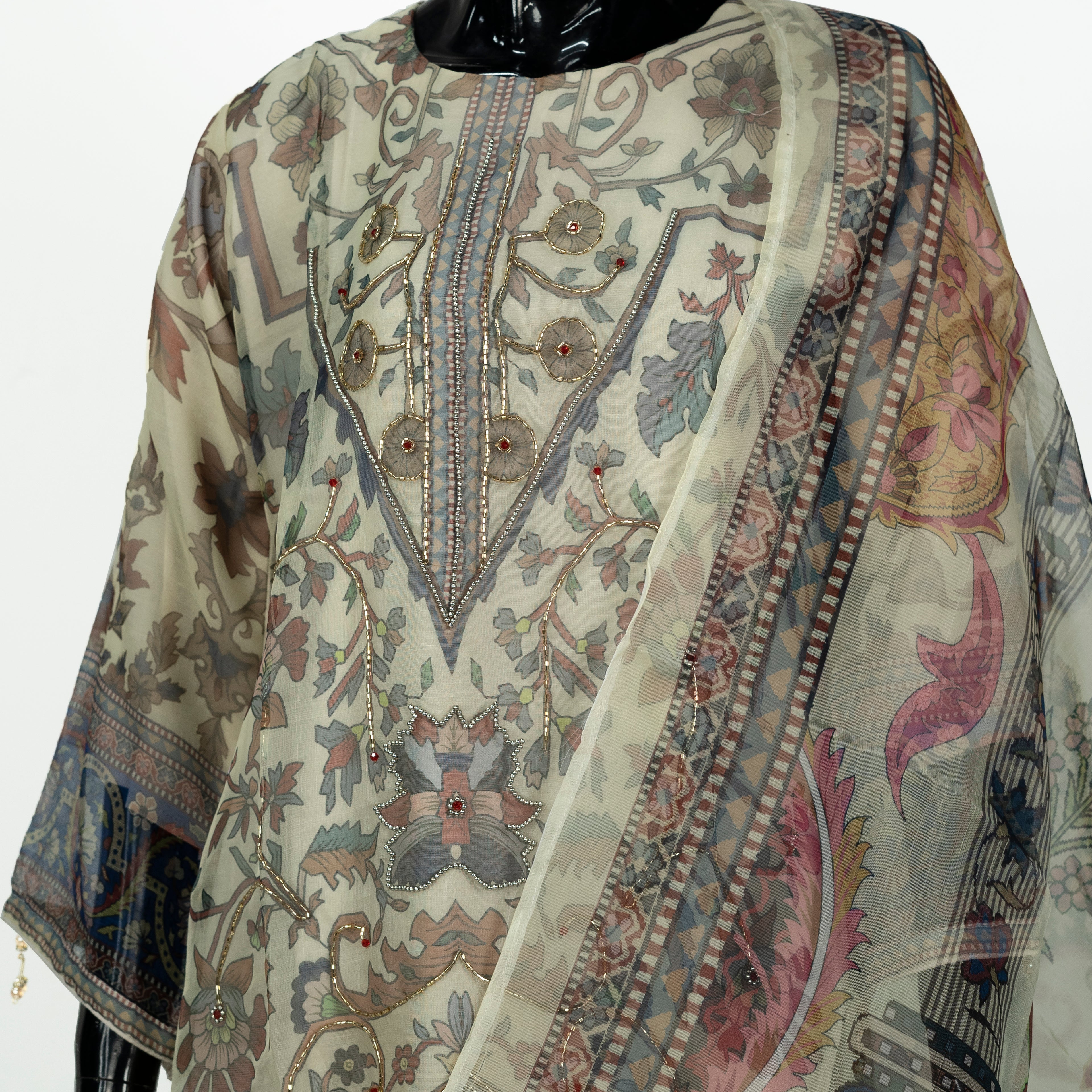 Elegant Vintage Motif Three Piece Set | CD-WD24