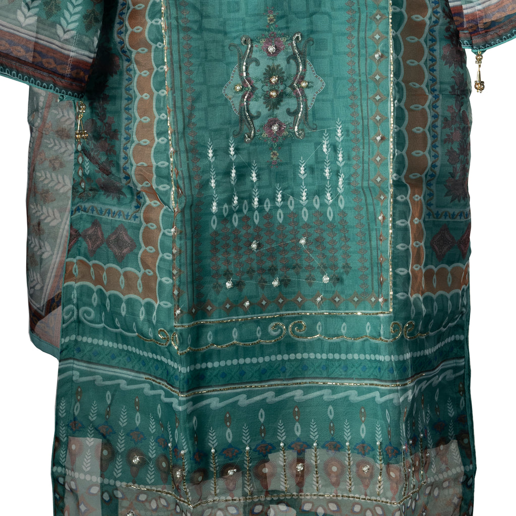 Classic Embroidered Three Piece Set with Stylish Dupatta | CD-WD3