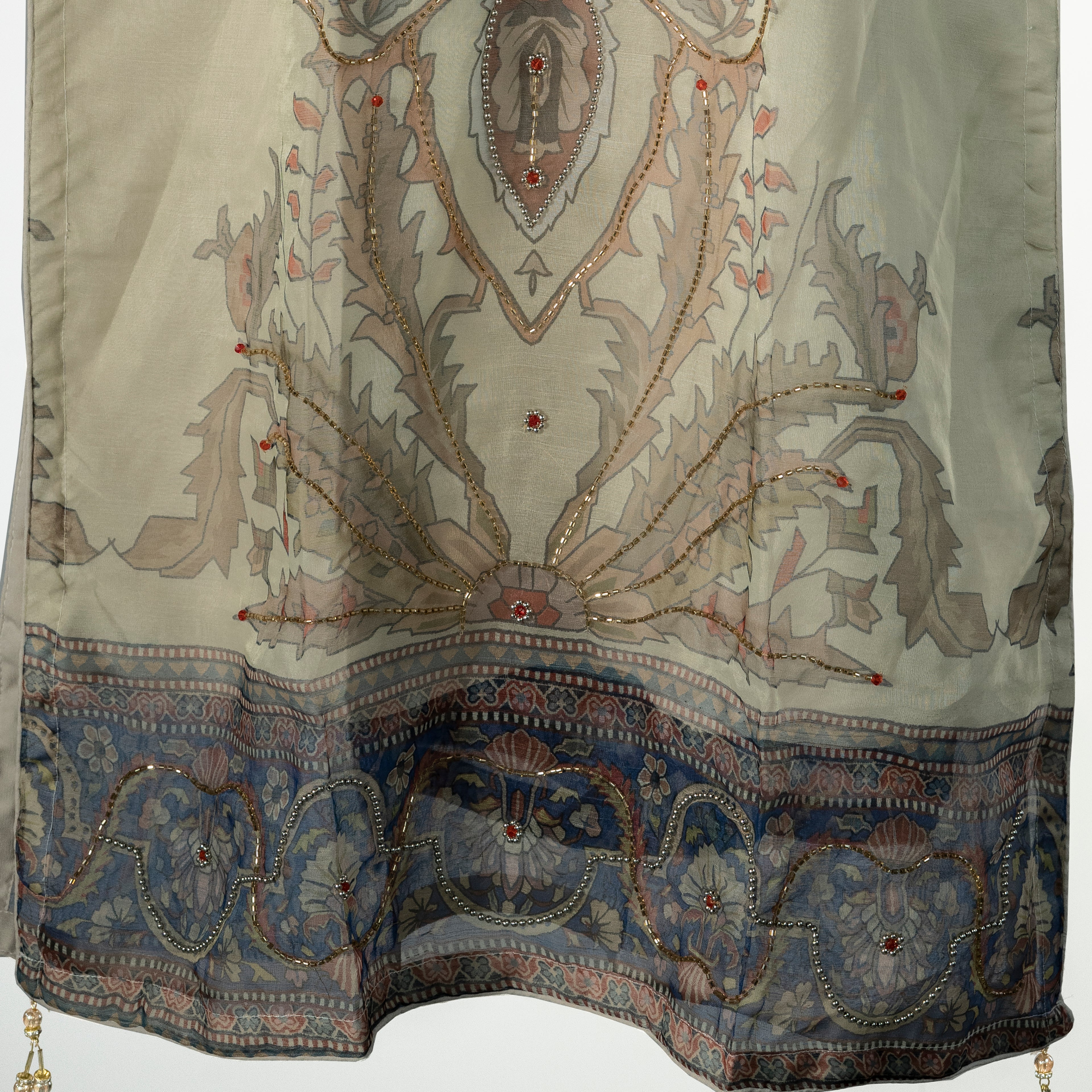 Elegant Vintage Motif Three Piece Set | CD-WD24