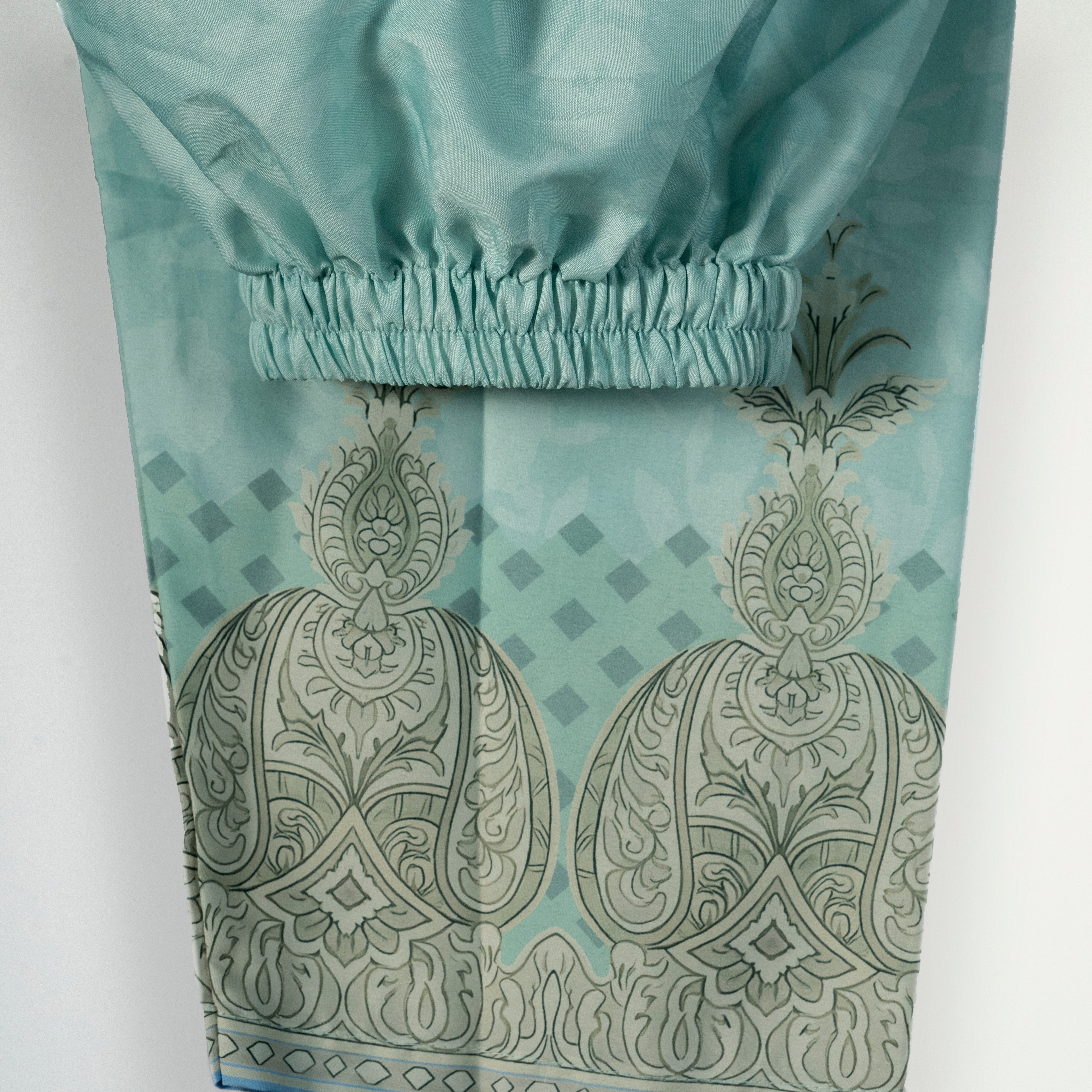 Elegant Embroidered Style Three Piece Set | CD-WD17