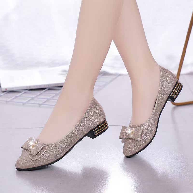 Women's flat bottom thick heel shoes CD-SN117 (China To Bangladesh Home Delivery)