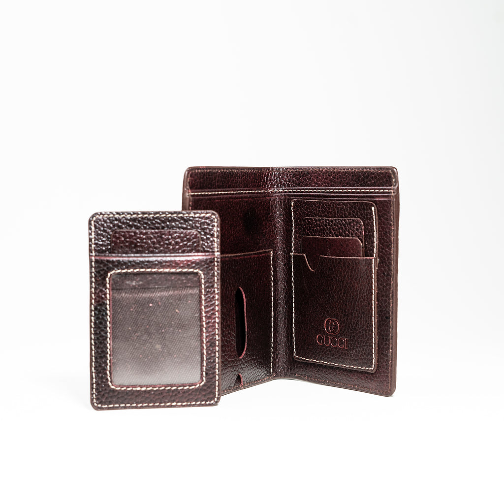 Classic Leather Wallet with Smart Storage Design | CD-MW1